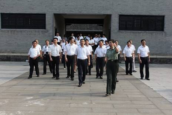 点此在新窗口浏览图片
